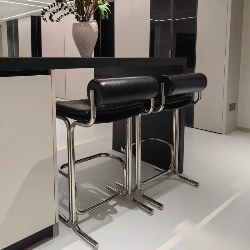 Bauhaus'dan Esinlenen Bar Tabu - Commercial Kitchen Designer incelemesi ve fiyatı